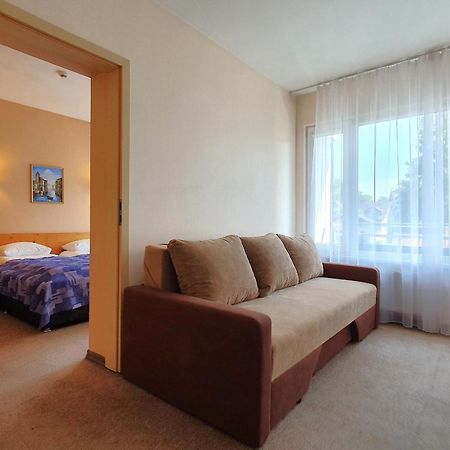Jūrkalne Good Stay Eiropa Hotel Economy מראה חיצוני תמונה