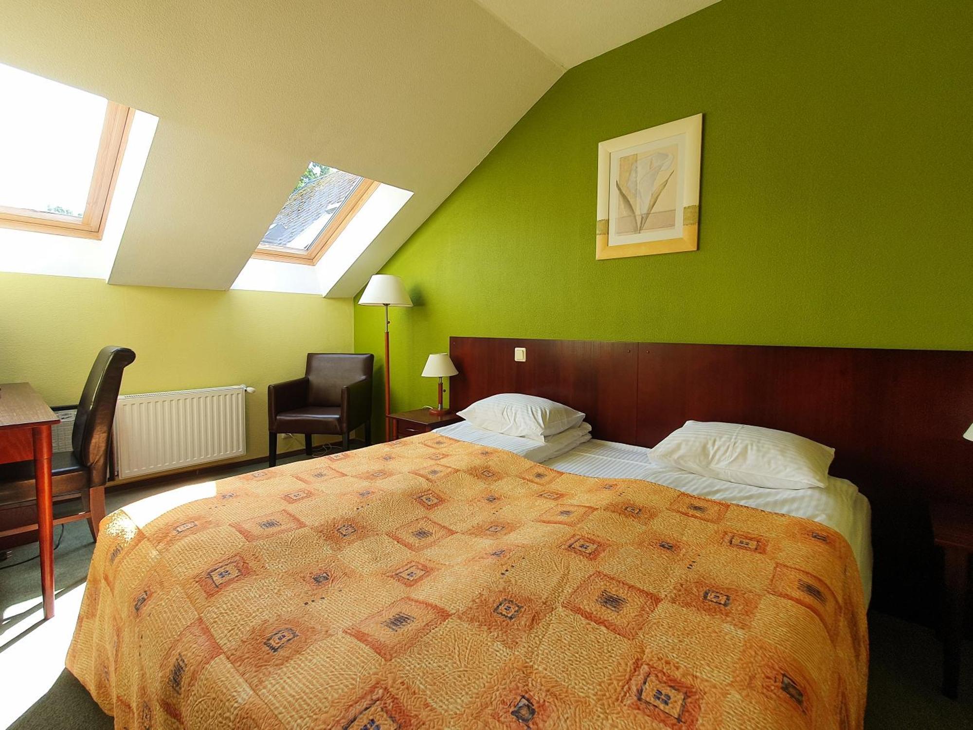 Jūrkalne Good Stay Eiropa Hotel Economy מראה חיצוני תמונה